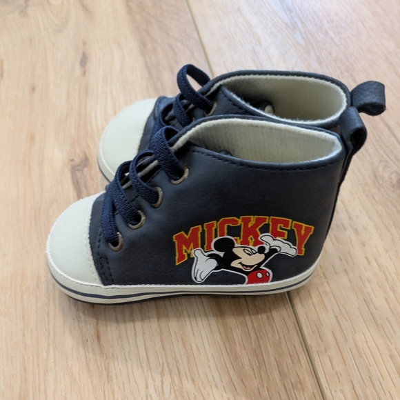 Disney Mickey Mouse Baby High Top Shoes - Picture 1 of 5